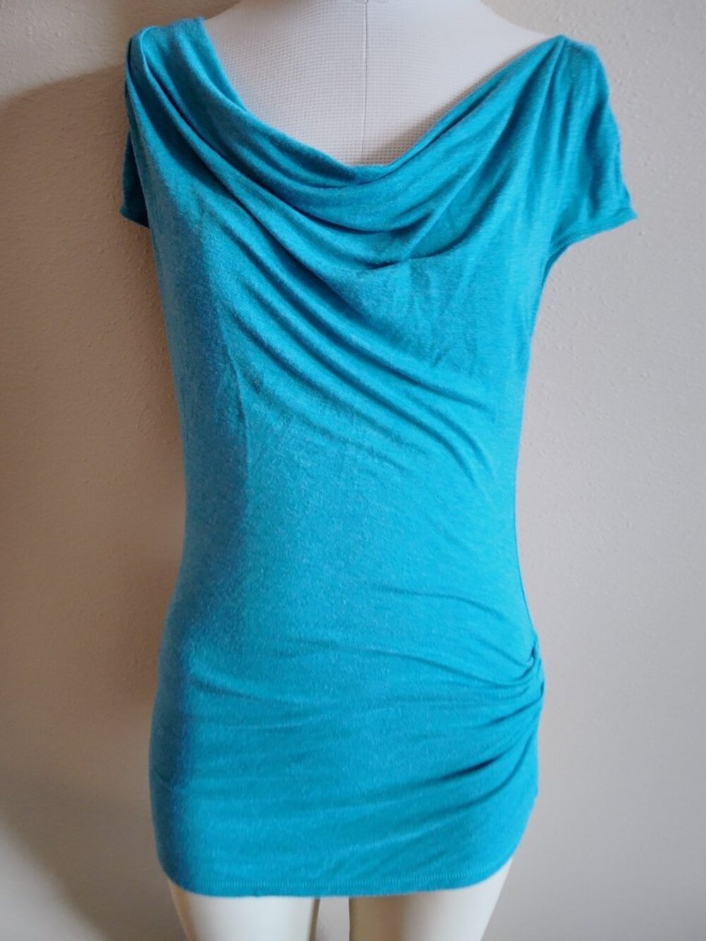 Y2K max studio cowl ruched drapped top size medium 2000s vintage
